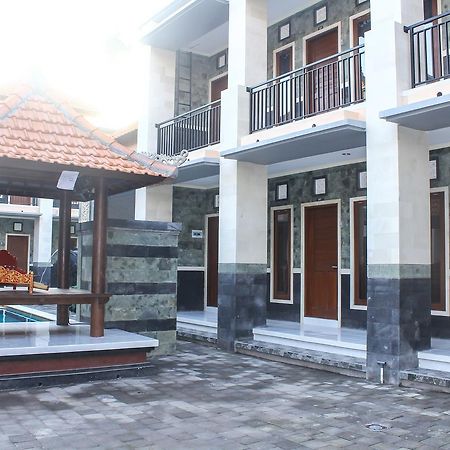 Santhi Graha Kuta Hotel Kuta  Ngoại thất bức ảnh