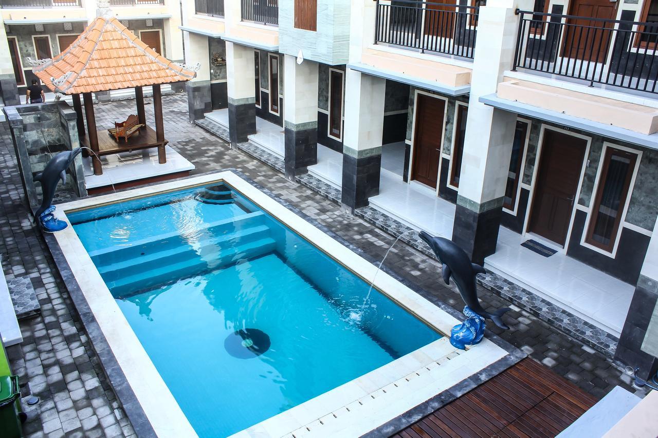 Santhi Graha Kuta Hotel Kuta  Ngoại thất bức ảnh